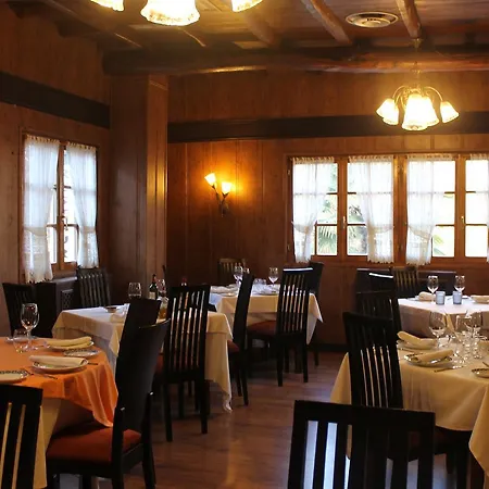 酒店 Molina Real 3*